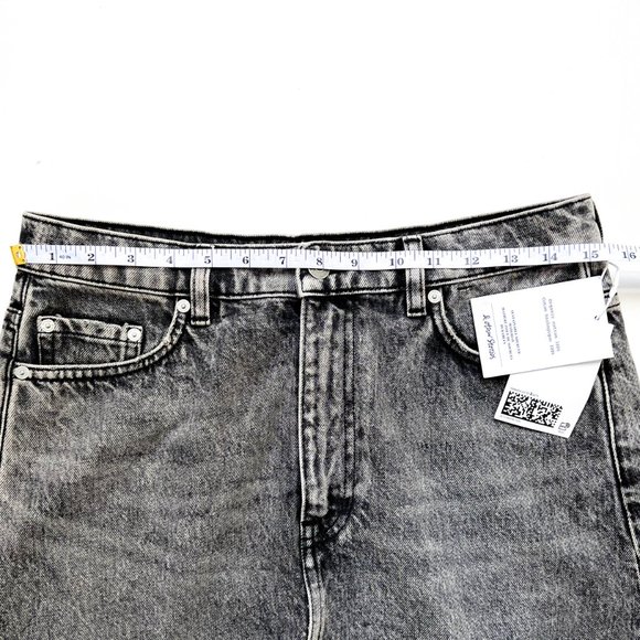 NWT & other stories denim mini skirt light wash black/grey 8 - Picture 3 of 5